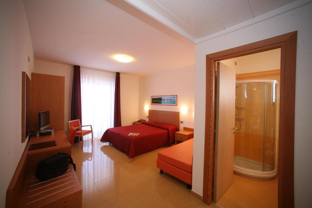 ויאסטה Hotel Yria חדר תמונה