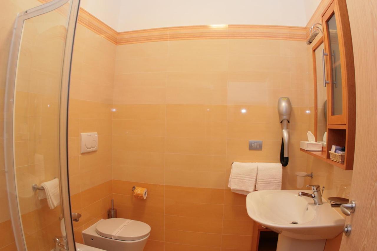 ויאסטה Hotel Yria חדר תמונה